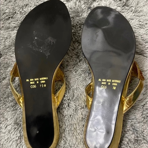 EUC Palm Bay Gold Sequin Sandals (Size 7.5) - Picture 7 of 7